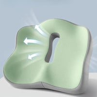 Lumbar cushion in a car seat